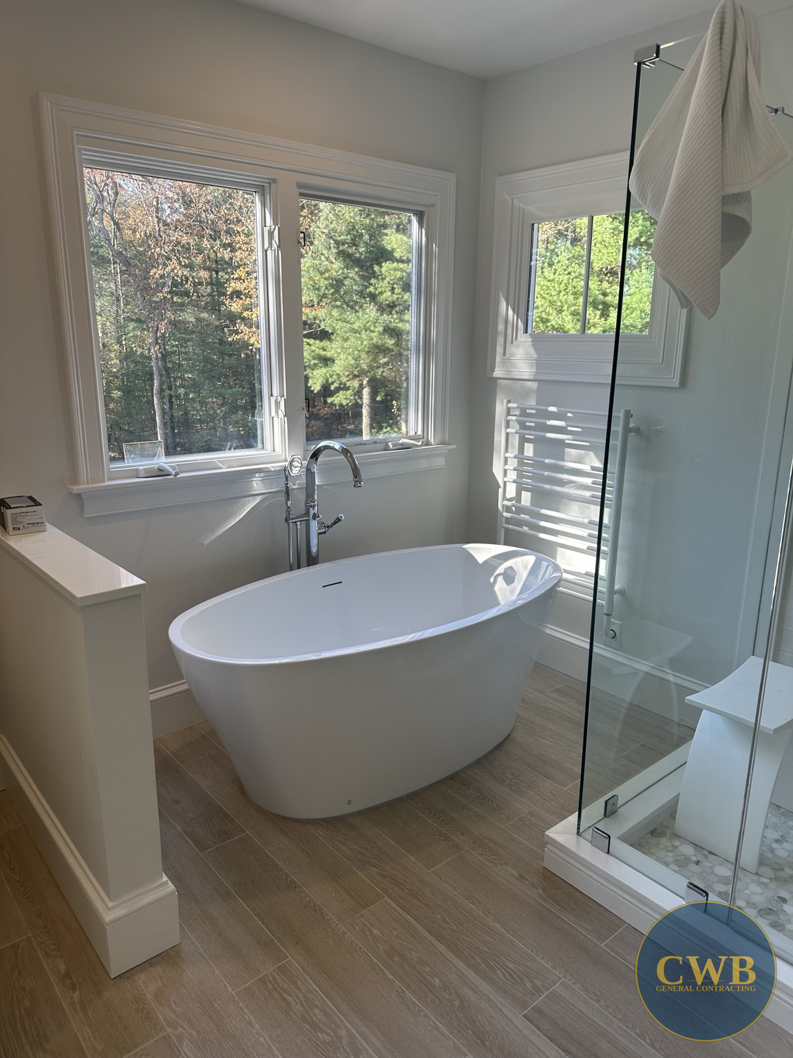 Freestanding tub bathroom